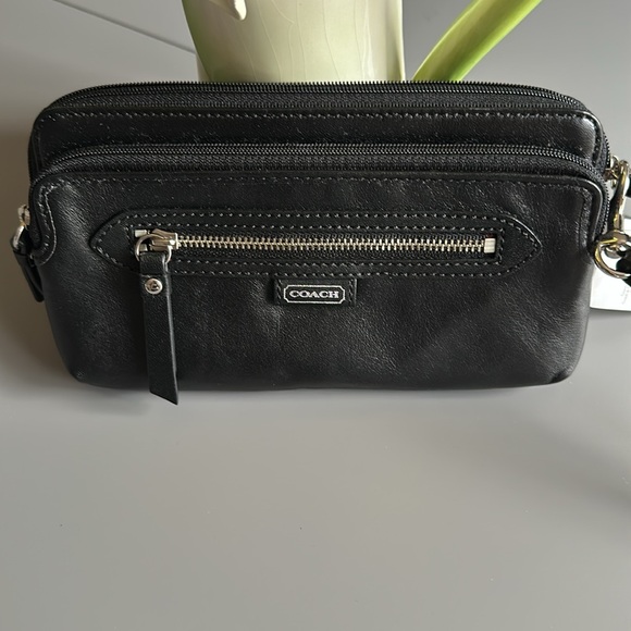 NWT Coach Daisy Double Zip Wallet/Wristlet - Picture 2 of 11